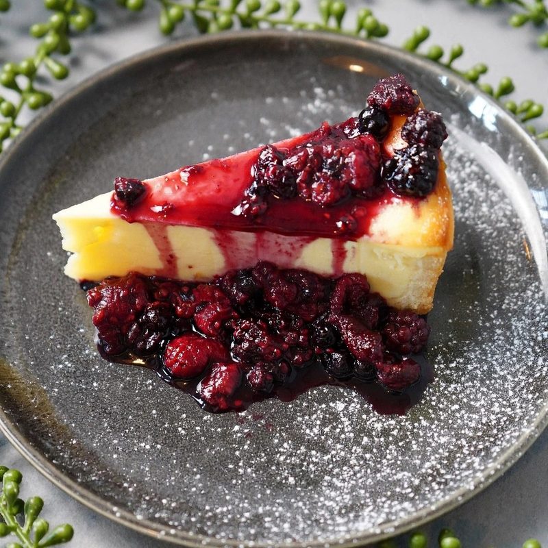 New York Cheesecake und hausgemachte Desserts im Café Lucky You Schaffhausen